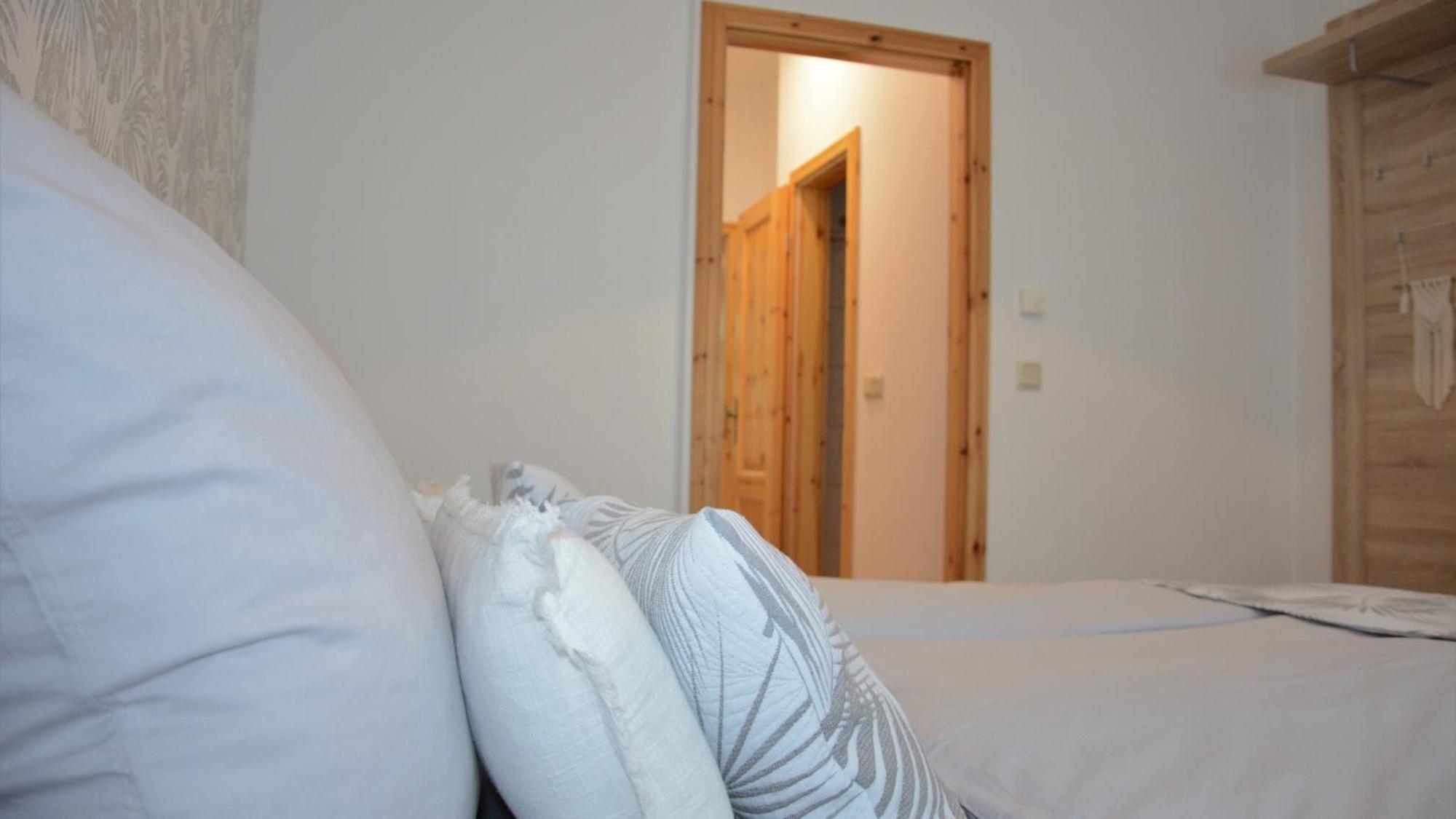 Rosenwinkel Appartement Im Eg ฮัลเบอร์ชตัดท์ ภายนอก รูปภาพ