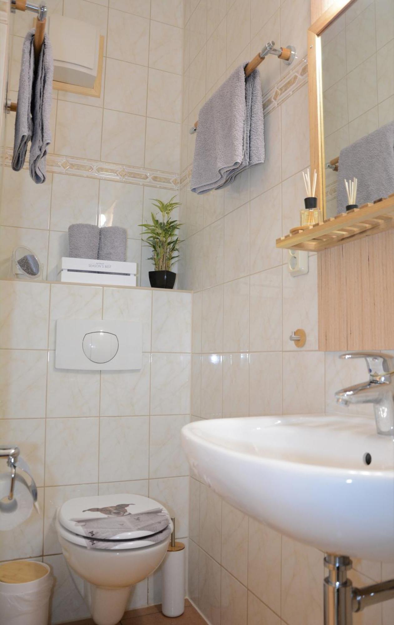 Rosenwinkel Appartement Im Eg ฮัลเบอร์ชตัดท์ ภายนอก รูปภาพ